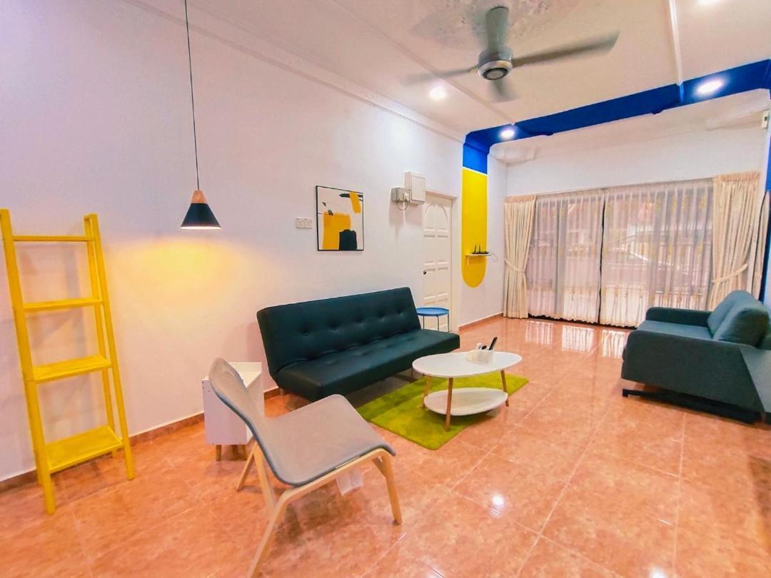 Area Indahpura Or Taman Bersatu 3-4br Near Aeon Airport Jpo Kulai