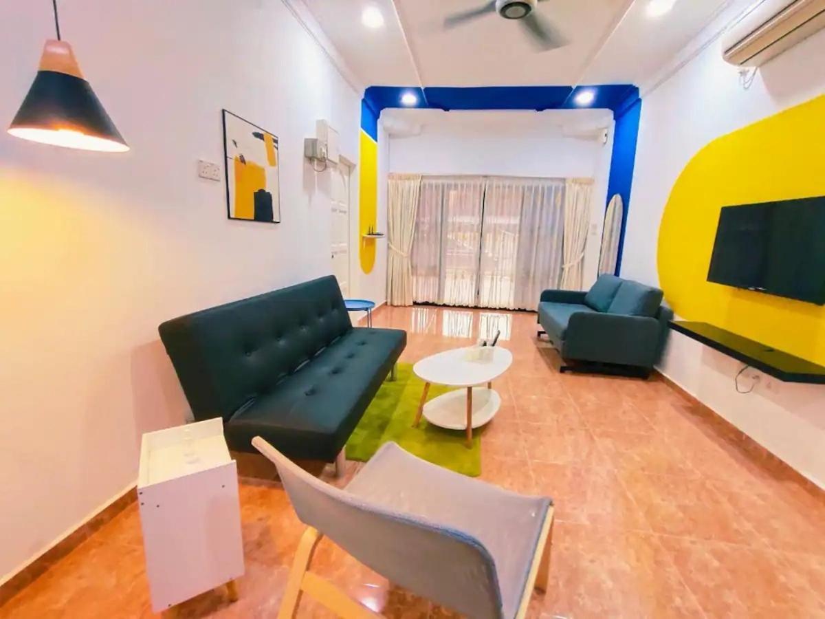 Villa Area Indahpura Or Taman Bersatu 3-4br Near Aeon Airport Jpo Kulai
