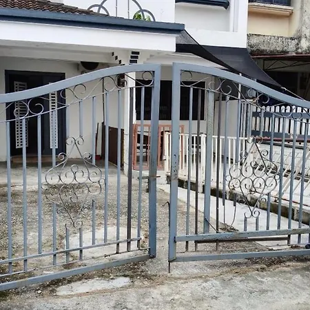 Area Indahpura Or Taman Bersatu Kulai 3-4Br Near Aeon Airport Jpo Villa Exterior photo