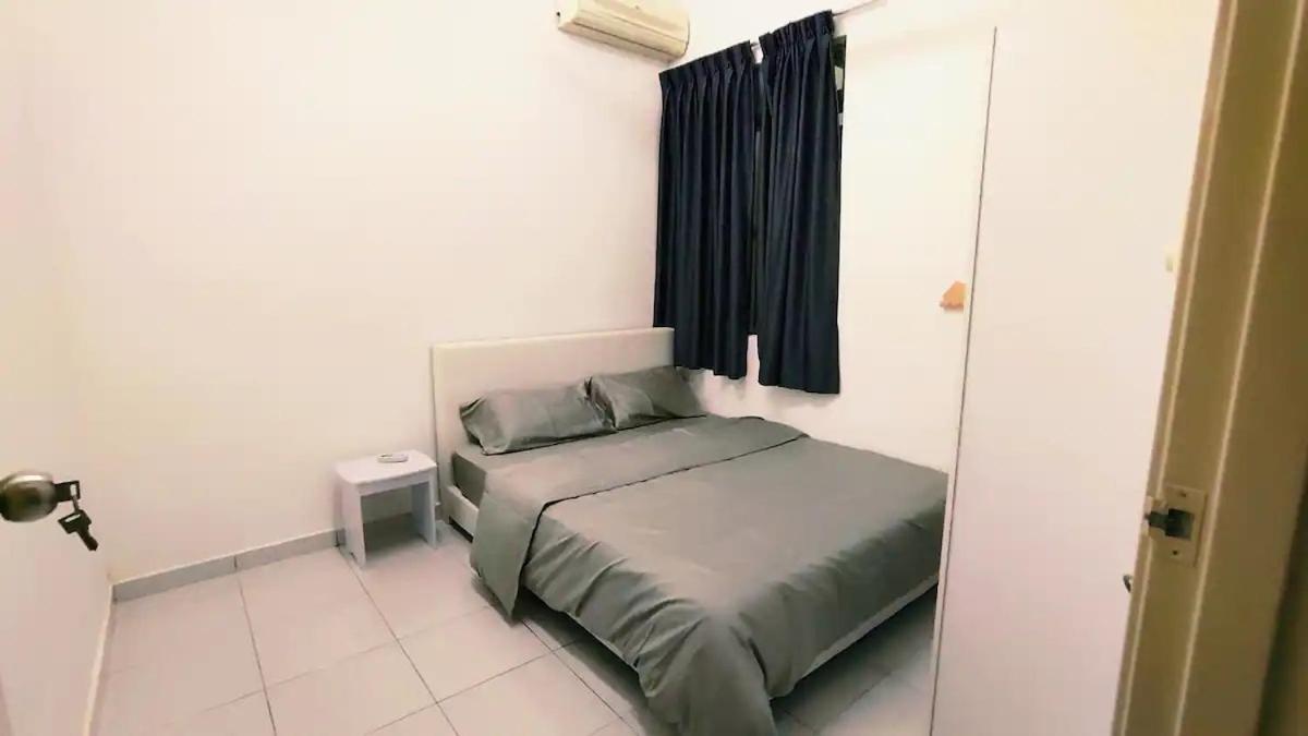 Area Indahpura Or Taman Bersatu 3-4br Near Aeon Airport Jpo * Kulai