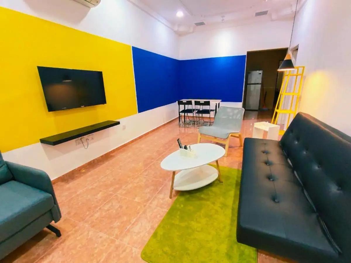 Area Indahpura Or Taman Bersatu 3-4br Near Aeon Airport Jpo * Kulai