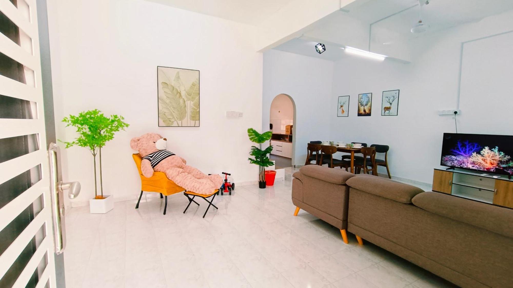 Area Indahpura Or Taman Bersatu 3-4br Near Aeon Airport Jpo Villa