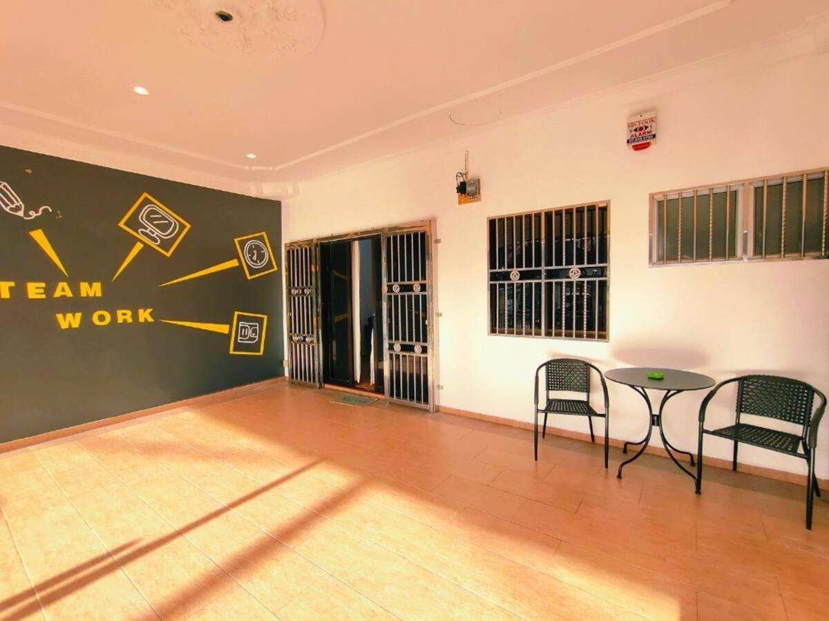 Villa Area Indahpura Or Taman Bersatu 3-4br Near Aeon Airport Jpo Kulai